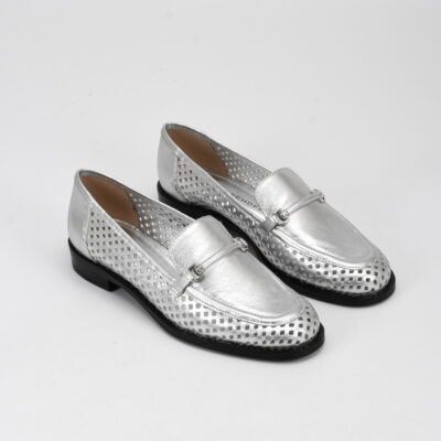 A+ MOCASIN CUERO METALIC FANCY PLATA