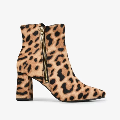 BOTIN ANIMAL PRINT TACON GEOMÉTRICO