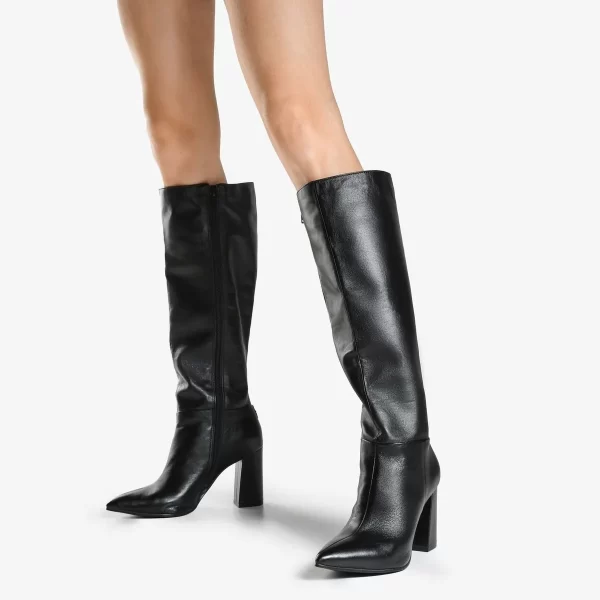 A+ BOTA CUERO PRETO - Imagen 2