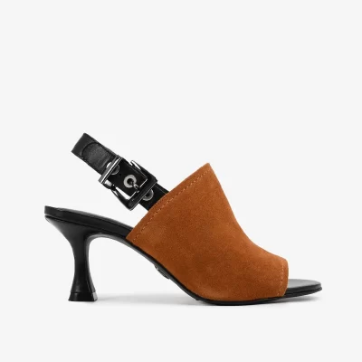 SANDALIA  DE CUERO BOCA DE PESCADO  CAMEL