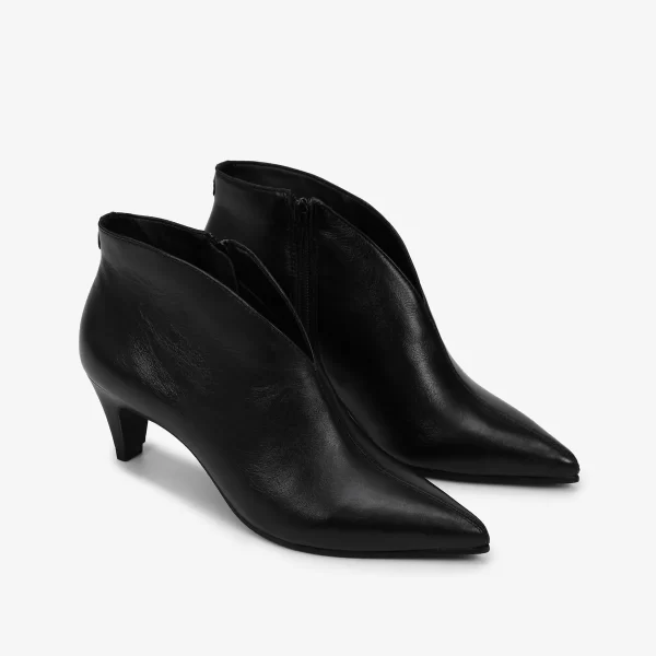 A+ BOTIN  PUNTUDO CUERO PRETO - Imagen 4