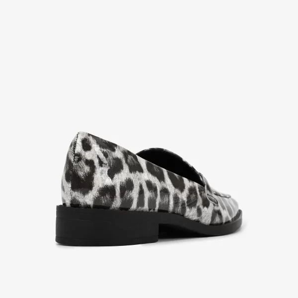 A+ . MOCASIN COURO GLOW ANIMAL PRIN BLANC/PRETO - Imagen 5