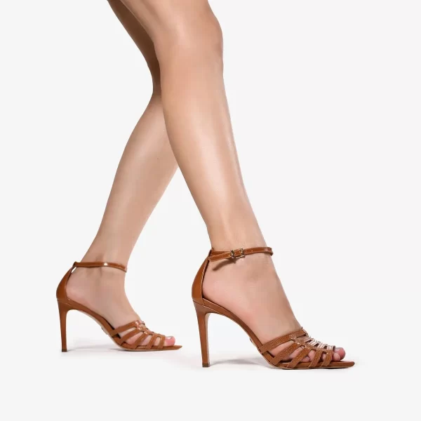A+ . SANDALIA CUERO CASEINADO CAMEL - Imagen 5