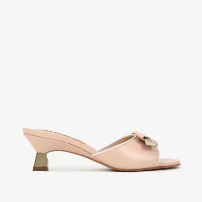 SANDALIA CUERO  TACON  GEOMÉTRICO QUARTZO