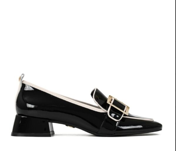 A+ . SCARPIN COURO VERNIZ PRETO