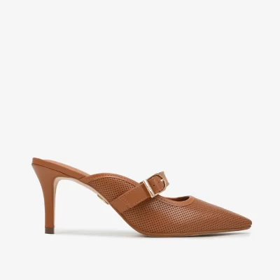 SLINGBACK CUERO NAPA FLY ALMENDRA