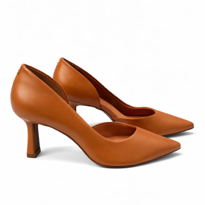 SCARPIN CUERO SEMI-ABIERTO ALMENDRA