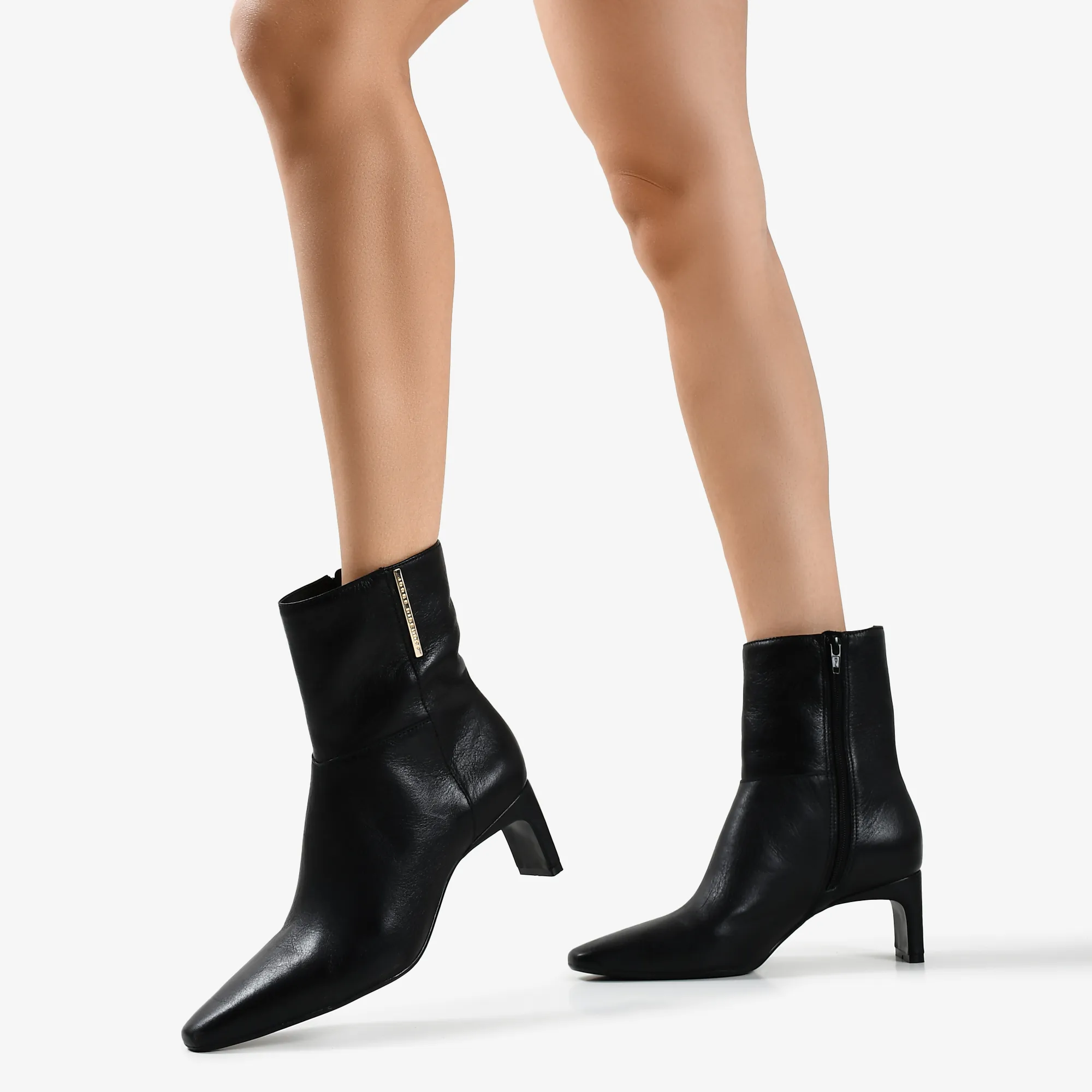 Botín cuero negro taco en barra - Imagen 6