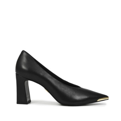 Scarpin cuero napa negro